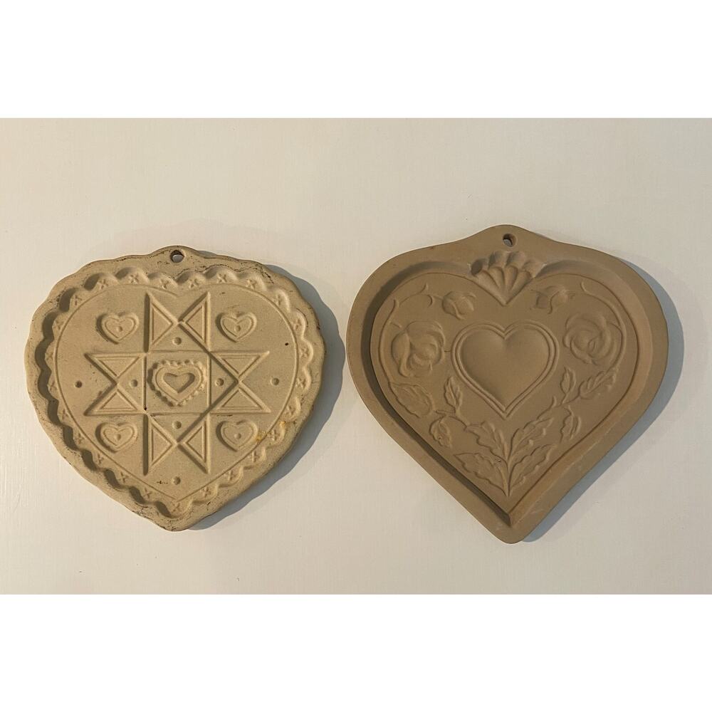 Lot of 2 Vtg Heart Shaped Cookie Molds Pampered Chef/1993 Brown Bag Cookie/1997